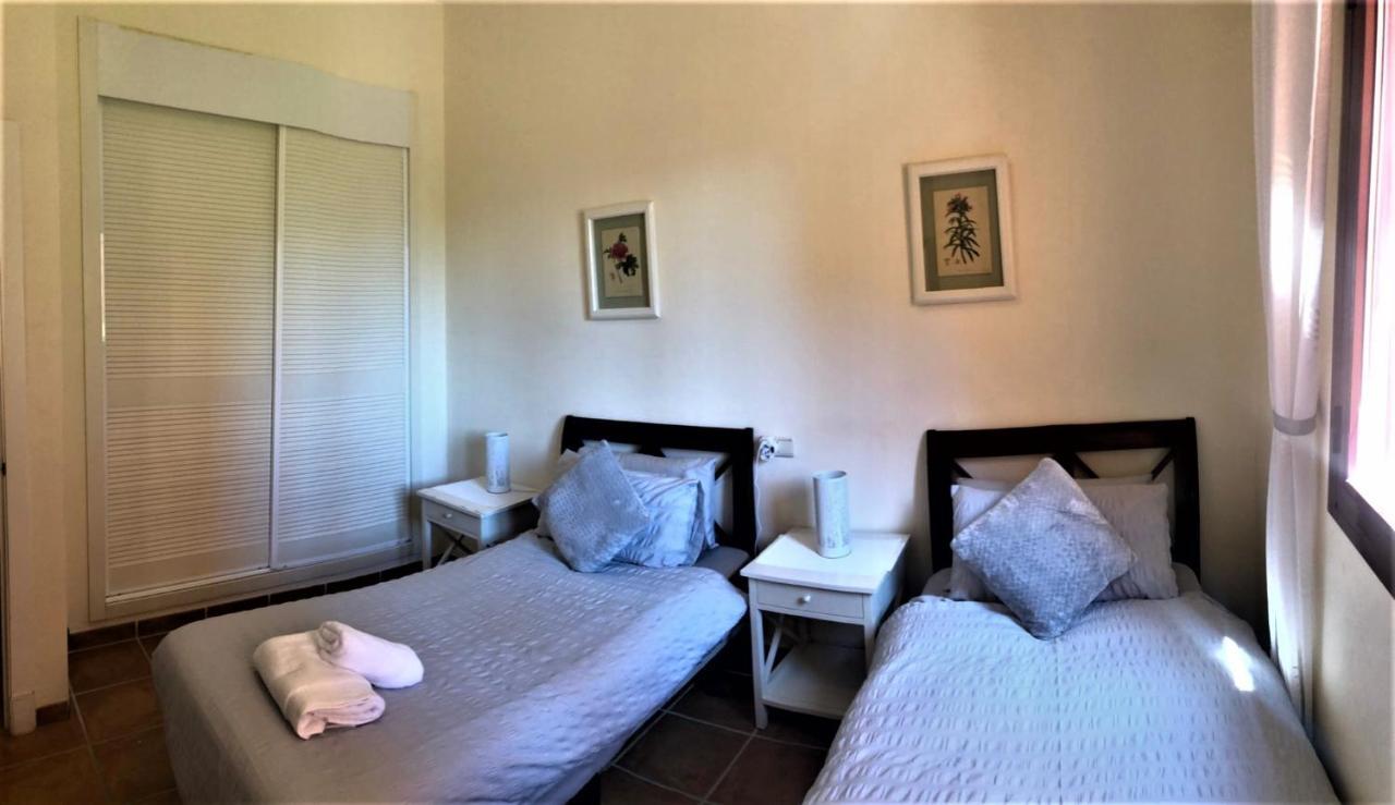 Elegant 2Br Apartment Puerto Banus Marbella Just 12 Minutes Away By G00Giemaps Estepona Exteriör bild