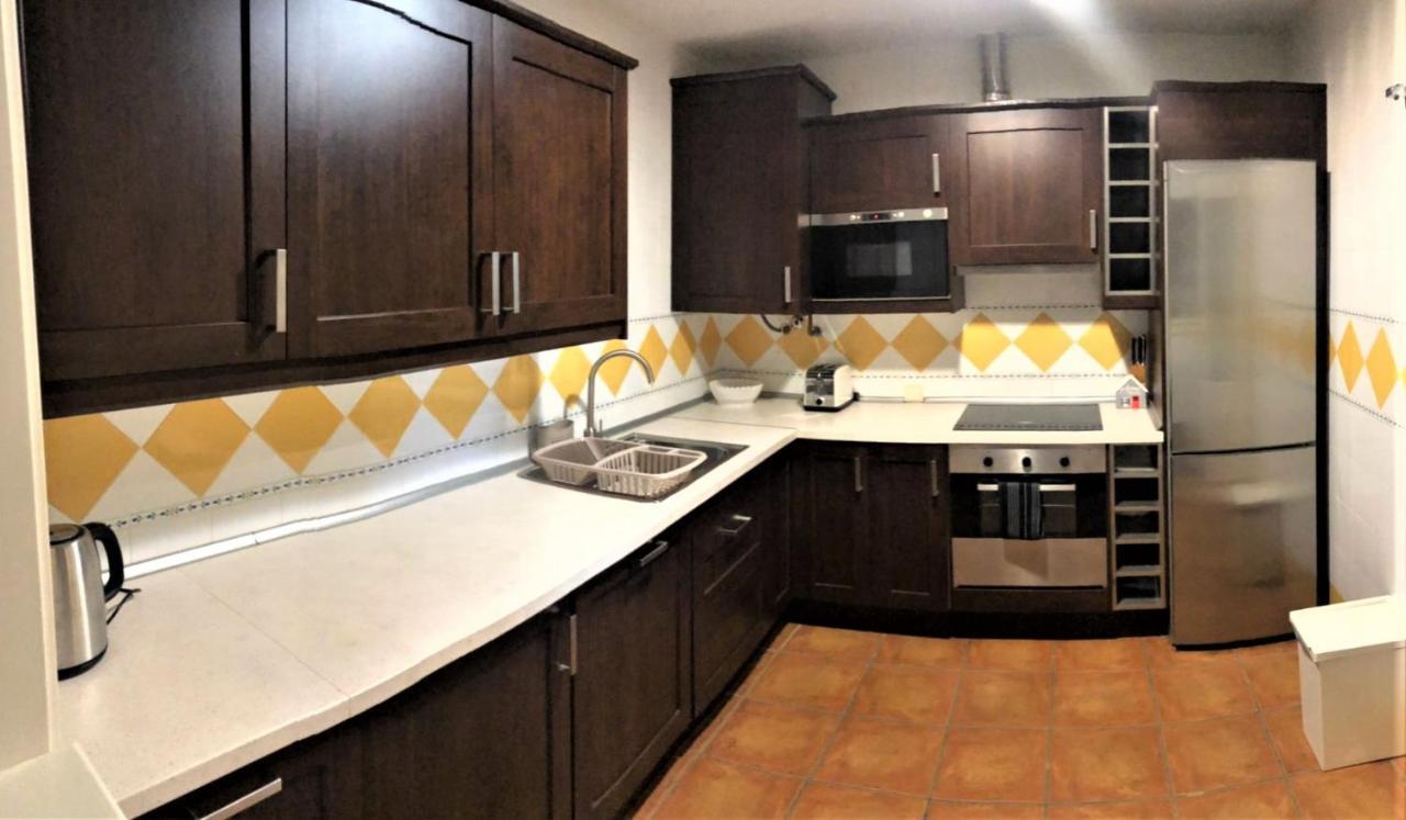 Elegant 2Br Apartment Puerto Banus Marbella Just 12 Minutes Away By G00Giemaps Estepona Exteriör bild